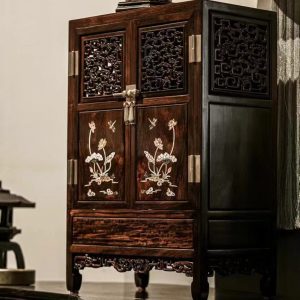 Cabinet inlaid with mother-of-pearl and lotus flower - Siam rosewood